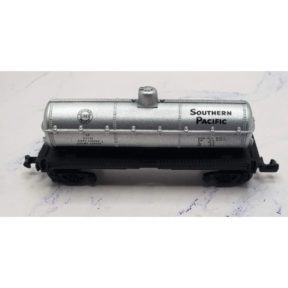 N Scale Speed Silver one dome Oil Tanker Car Southern Pacific SP 97732